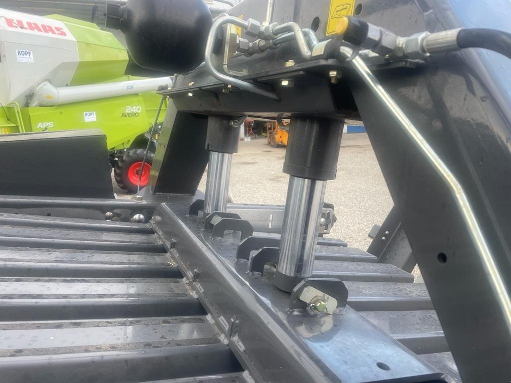 Großpackenpresse tip CLAAS Quadrant 5200 FC T+ST Wiegeeinr, Gebrauchtmaschine in Schutterzell (Poză 18)