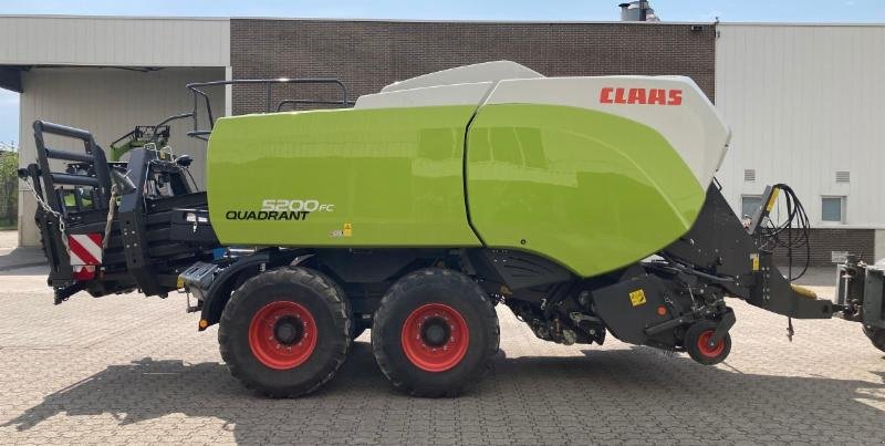 Großpackenpresse типа CLAAS QUADRANT 5200 FC T+ST, Gebrauchtmaschine в Hockenheim (Фотография 7)