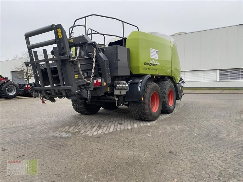 Großpackenpresse типа CLAAS QUADRANT 5200 FC TANDEM, Gebrauchtmaschine в Vohburg (Фотография 3)