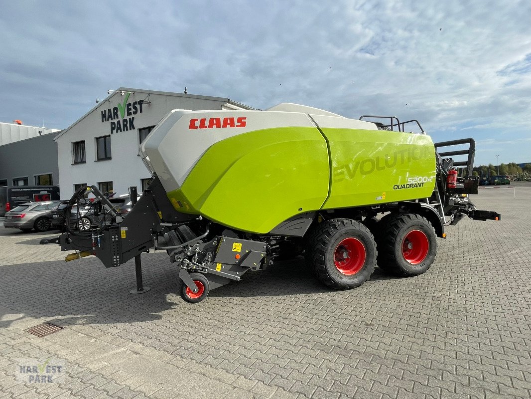 Großpackenpresse des Typs CLAAS Quadrant 5200 FC *Top Preis*, Gebrauchtmaschine in Emsbüren (Bild 1)