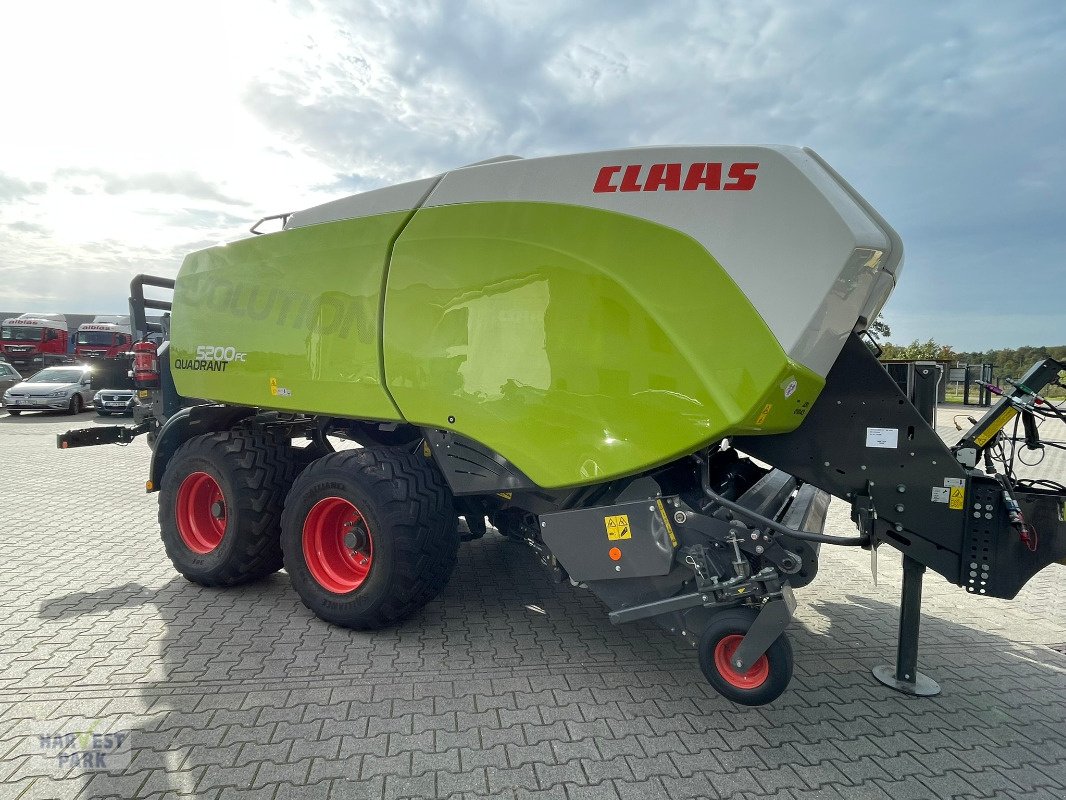 Großpackenpresse du type CLAAS Quadrant 5200 FC *Top Preis*, Gebrauchtmaschine en Emsbüren (Photo 5)