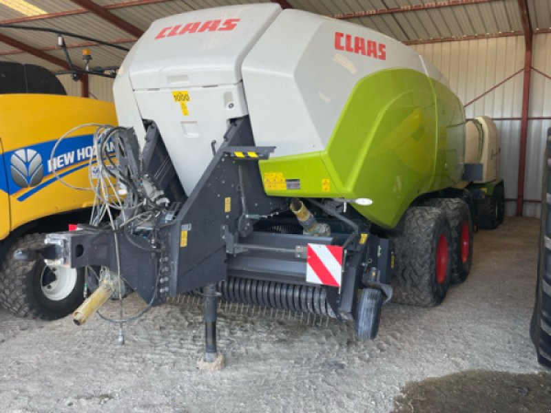 Großpackenpresse des Typs CLAAS QUADRANT 5200 FC, Gebrauchtmaschine in VERT TOULON (Bild 1)