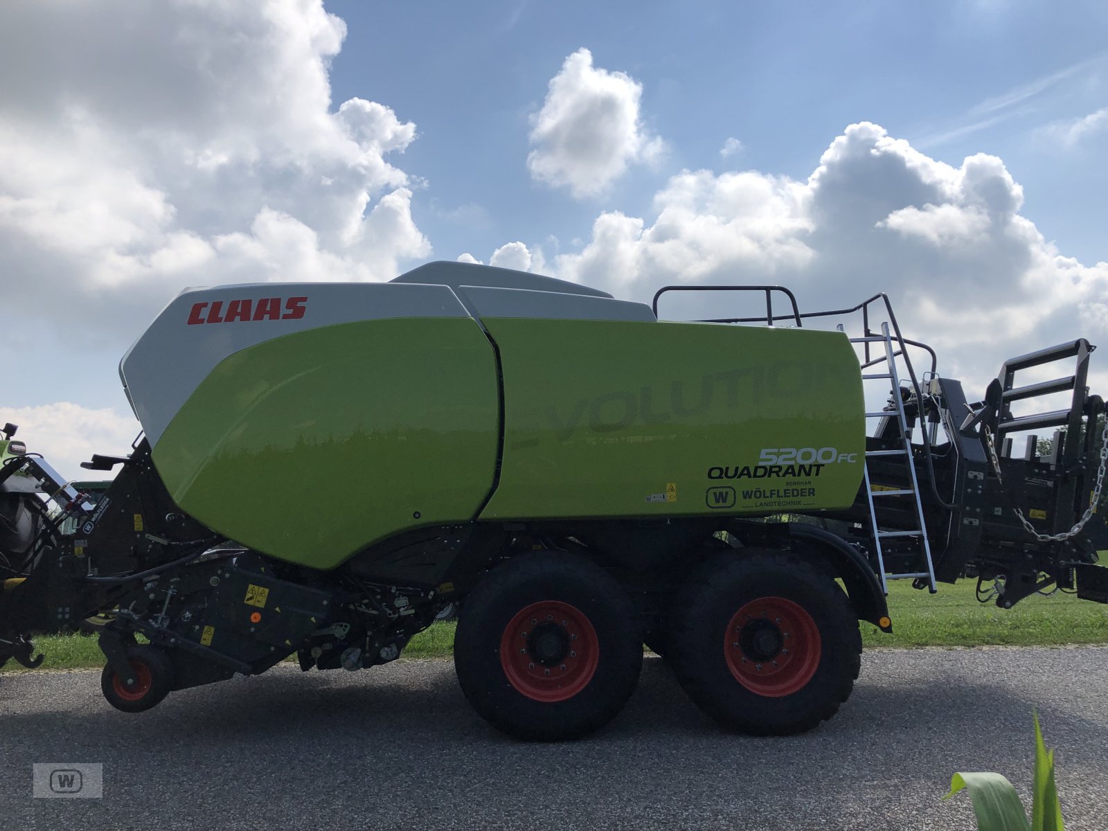 Großpackenpresse tip CLAAS Quadrant 5200 FC, Neumaschine in Zell an der Pram (Poză 7)