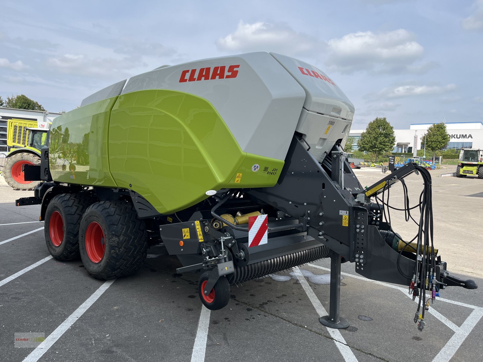 Großpackenpresse of the type CLAAS Quadrant 5200 FC, Gebrauchtmaschine in Dasing (Picture 3)