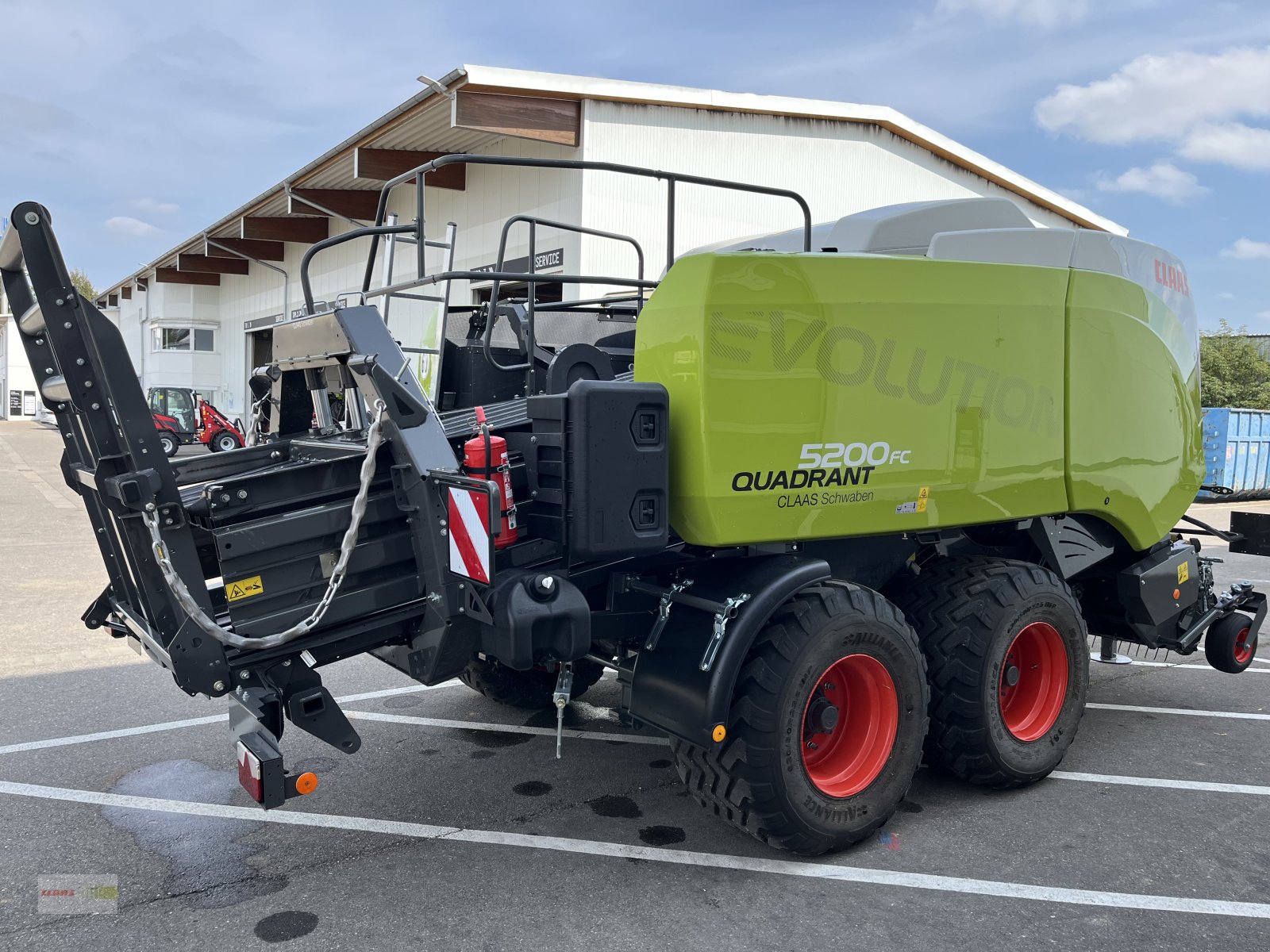 Großpackenpresse des Typs CLAAS Quadrant 5200 FC, Gebrauchtmaschine in Dasing (Bild 4)