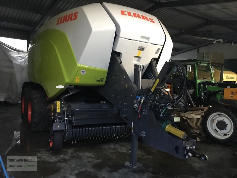 Großpackenpresse des Typs CLAAS Quadrant 5200 FC, Gebrauchtmaschine in Bodenkirchen (Bild 1)