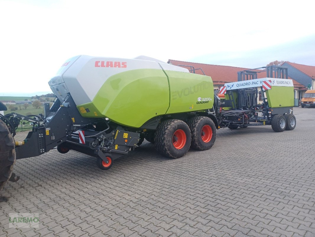 Großpackenpresse typu CLAAS Quadrant 5200 RC Evolution mit TST Quadro Pac V, Gebrauchtmaschine w Langenwetzendorf (Zdjęcie 1)