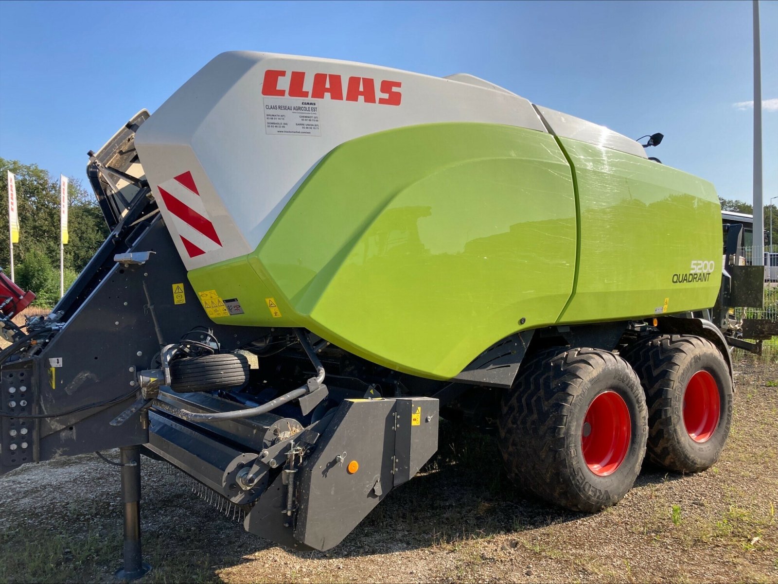 Großpackenpresse typu CLAAS QUADRANT 5200 RF TANDEM, Gebrauchtmaschine v CHEMINOT (Obrázek 1)