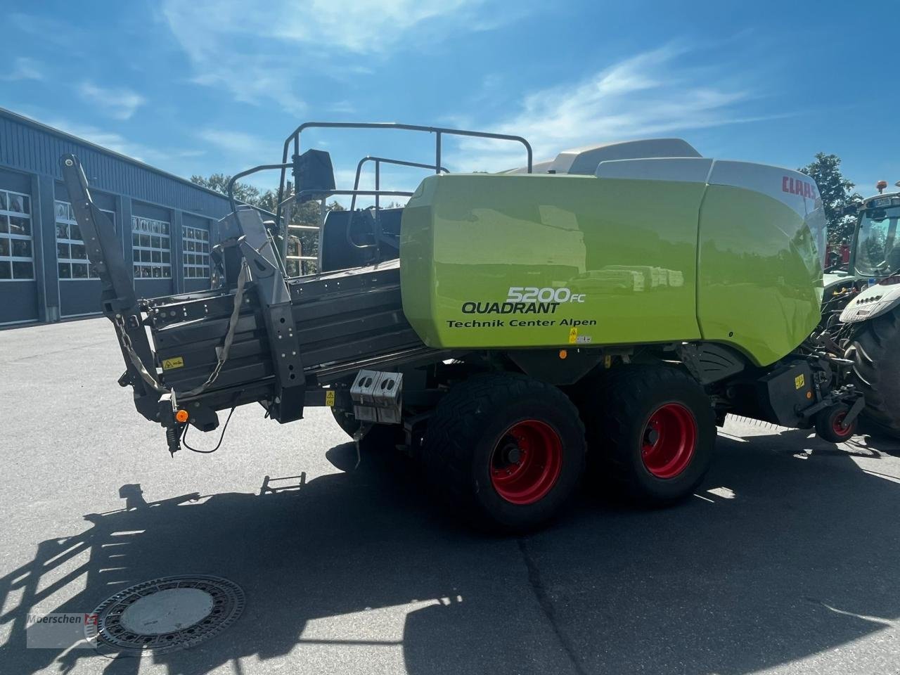 Großpackenpresse des Typs CLAAS Quadrant 5200FC, Gebrauchtmaschine in Tönisvorst (Bild 4)