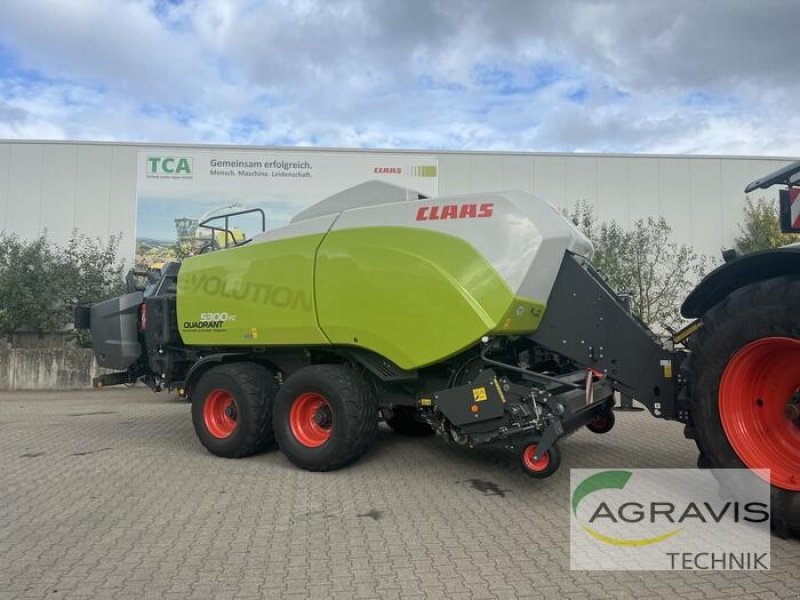 Großpackenpresse Türe ait CLAAS QUADRANT 5300 EVOLUTION FC TANDEM, Vorführmaschine içinde Alpen (resim 1)