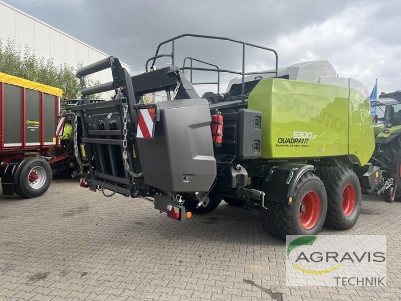 Großpackenpresse typu CLAAS QUADRANT 5300 EVOLUTION FC TANDEM, Vorführmaschine w Alpen (Zdjęcie 4)