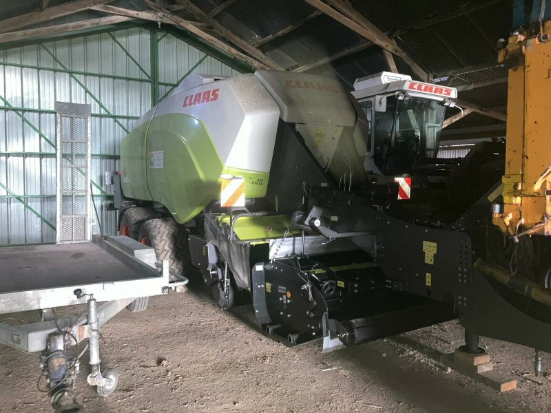 Großpackenpresse of the type CLAAS QUADRANT 5300 FC +BROY MUTHING, Gebrauchtmaschine in PONTIVY (Picture 1)