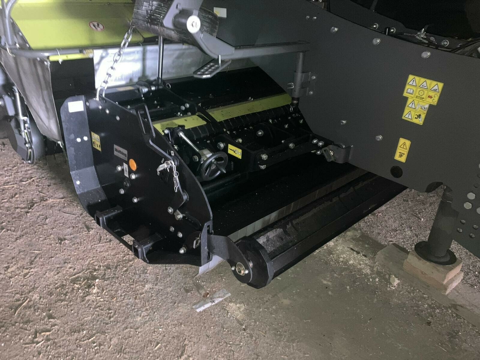 Großpackenpresse tip CLAAS QUADRANT 5300 FC +BROY MUTHING, Gebrauchtmaschine in PONTIVY (Poză 8)