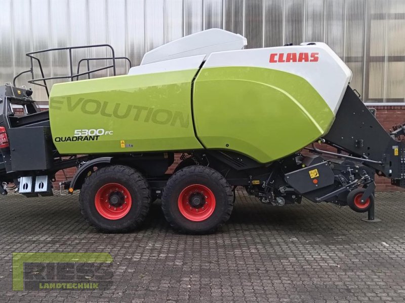 Großpackenpresse typu CLAAS QUADRANT 5300 FC T+ST, Gebrauchtmaschine v Homberg (Ohm) - Maulbach (Obrázok 1)