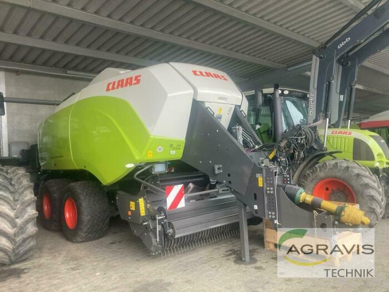 Großpackenpresse des Typs CLAAS QUADRANT 5300 FC T, Vorführmaschine in Rheinbach (Bild 1)