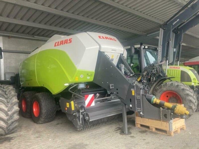 Großpackenpresse des Typs CLAAS QUADRANT 5300 FC T, Vorführmaschine in Kottenheim (Bild 1)