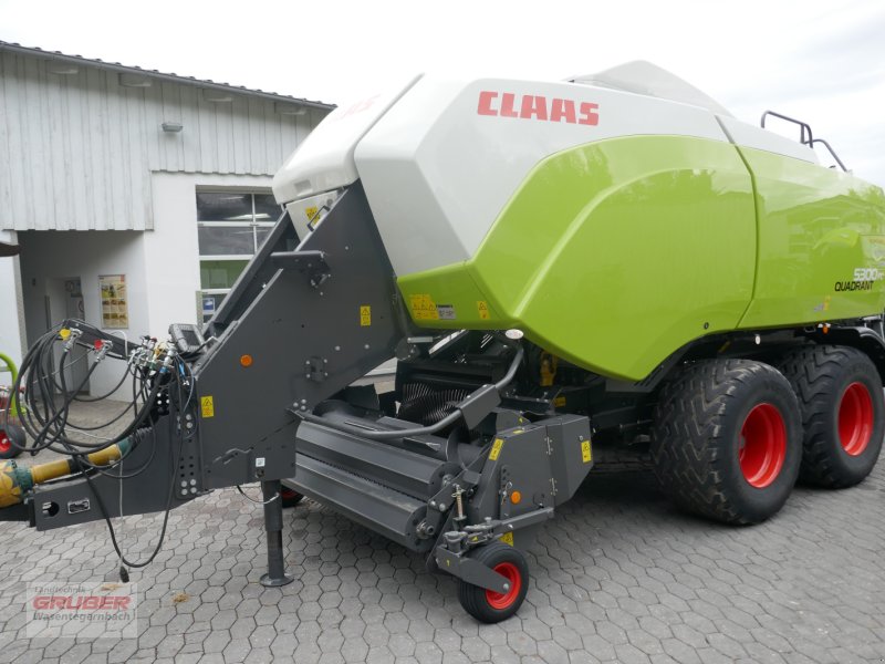 Großpackenpresse του τύπου CLAAS Quadrant 5300 FC, Gebrauchtmaschine σε Dorfen (Φωτογραφία 1)