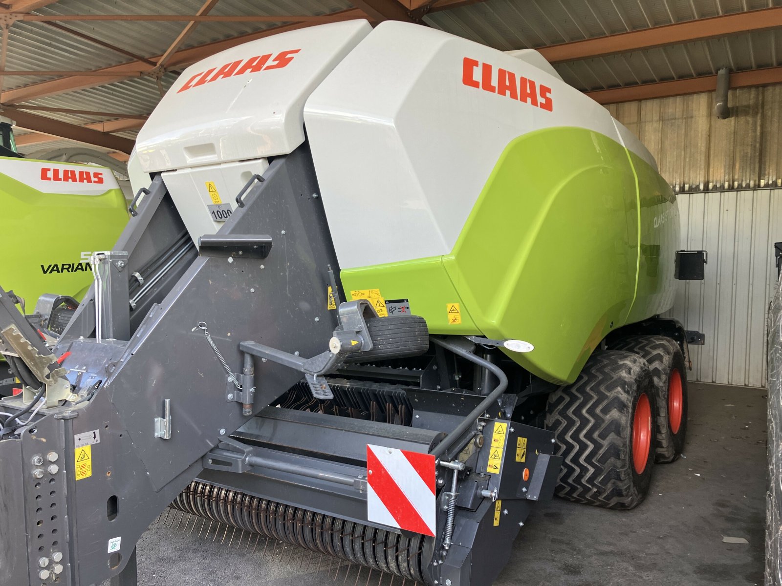 Großpackenpresse del tipo CLAAS QUADRANT 5300 RF TANDEM LOC S+, Gebrauchtmaschine en BLENDECQUES (Imagen 6)