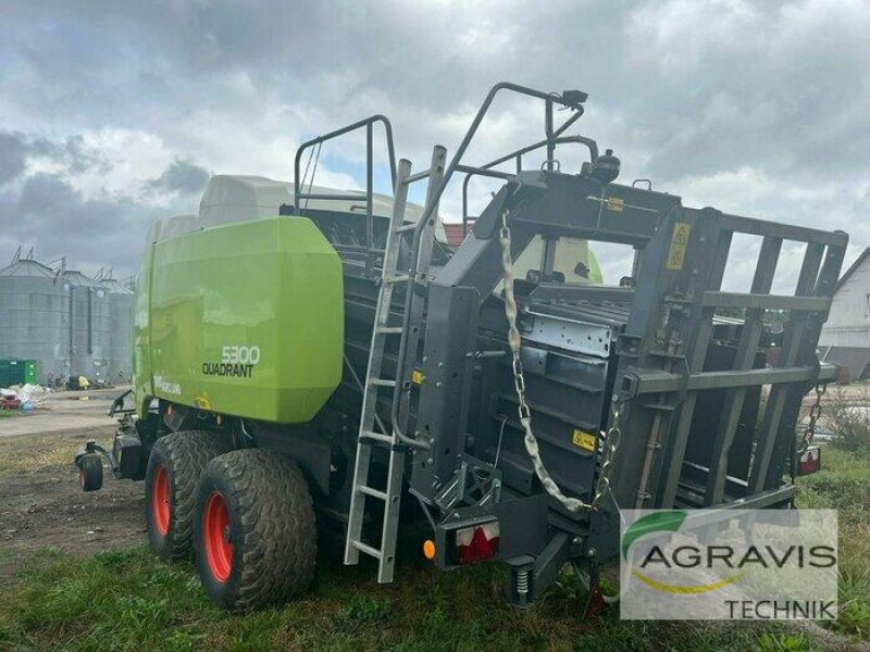 Großpackenpresse typu CLAAS QUADRANT 5300, Gebrauchtmaschine v Koscian (Obrázok 3)