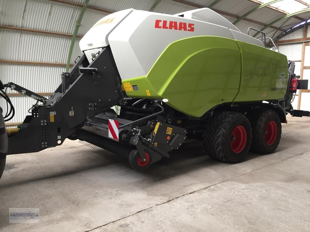 Großpackenpresse типа CLAAS Quadrant 5300, Gebrauchtmaschine в Aurich (Фотография 1)