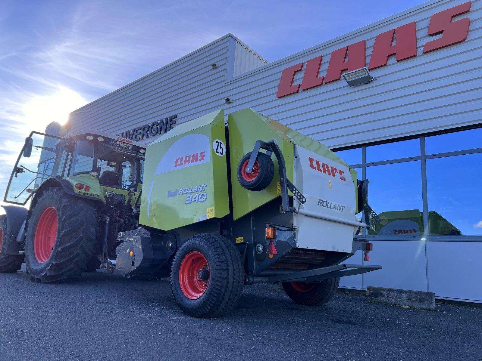 Großpackenpresse typu CLAAS ROLLANT 340 RF, Gebrauchtmaschine v Gannat (Obrázok 3)