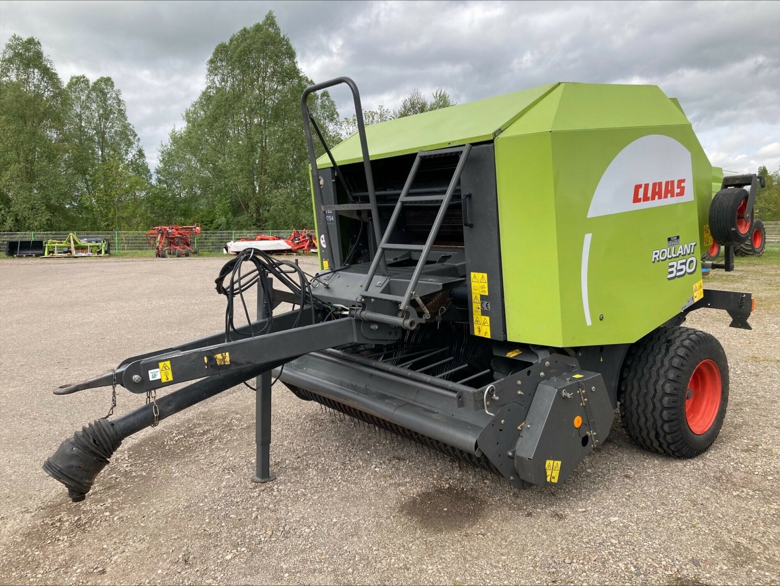 Großpackenpresse типа CLAAS ROLLANT 350 RC, Gebrauchtmaschine в CHEMINOT (Фотография 1)