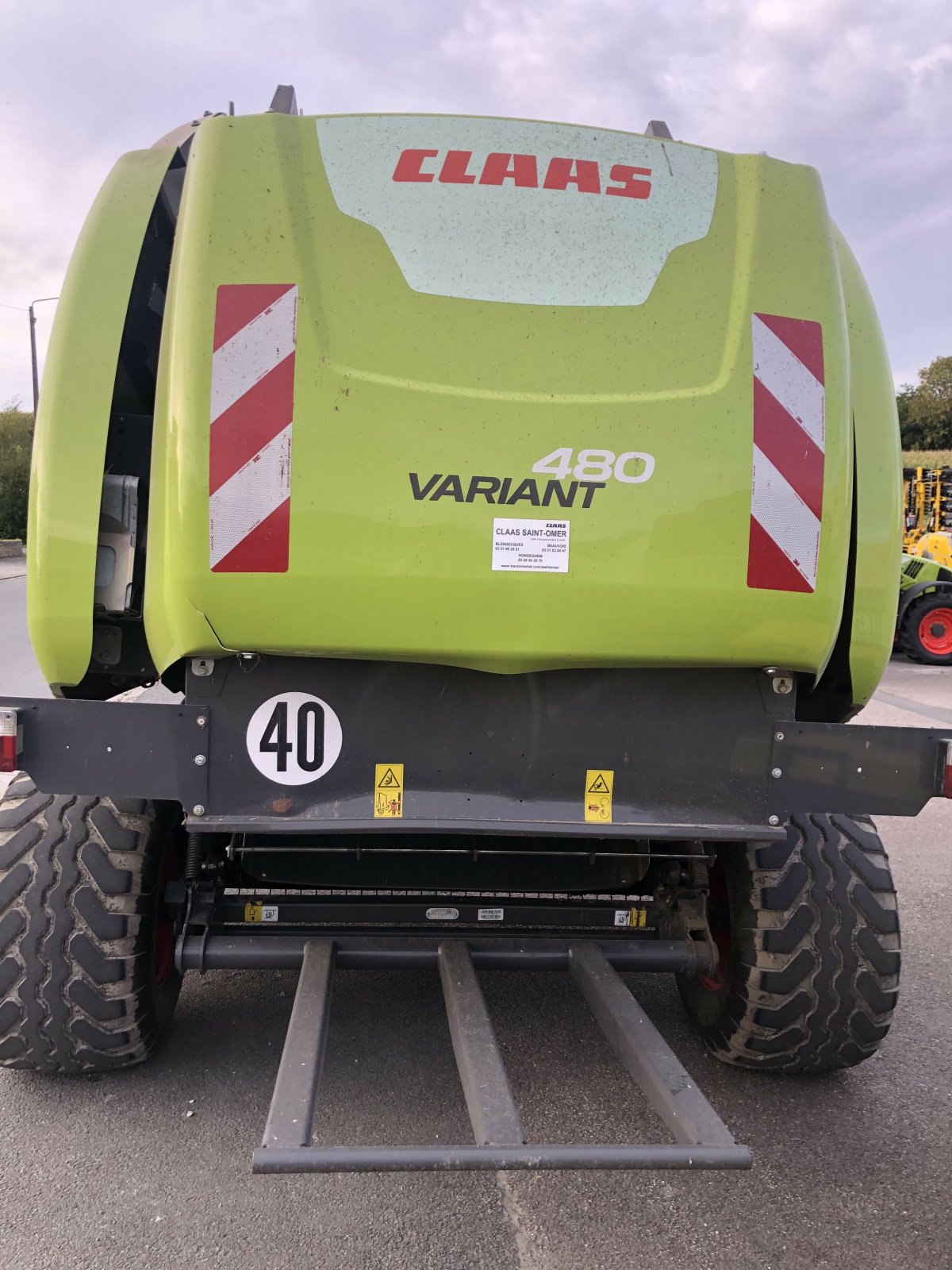 Großpackenpresse van het type CLAAS VARIANT 480 RF, Gebrauchtmaschine in BEAUVOIS (Foto 4)