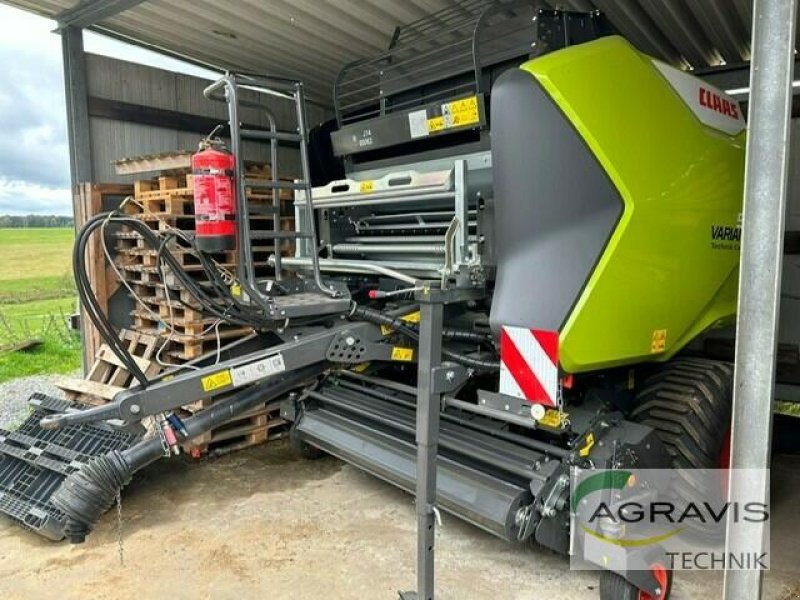 Großpackenpresse des Typs CLAAS VARIANT 560 RC PRO, Gebrauchtmaschine in Rheinbach (Bild 1)