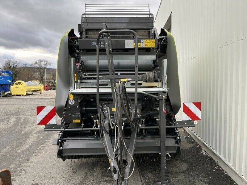 Großpackenpresse van het type CLAAS VARIANT 560 RF, Gebrauchtmaschine in Charnay-lès-macon (Foto 5)