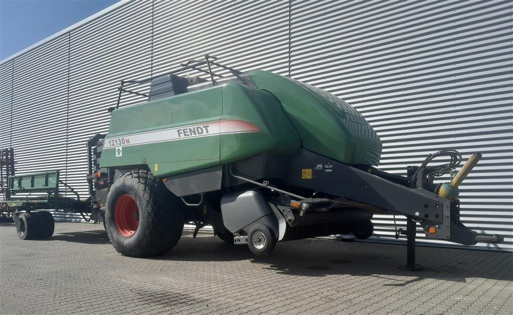 Großpackenpresse of the type Fendt 12130 med Parkland ballevogn, Gebrauchtmaschine in Horsens (Picture 1)