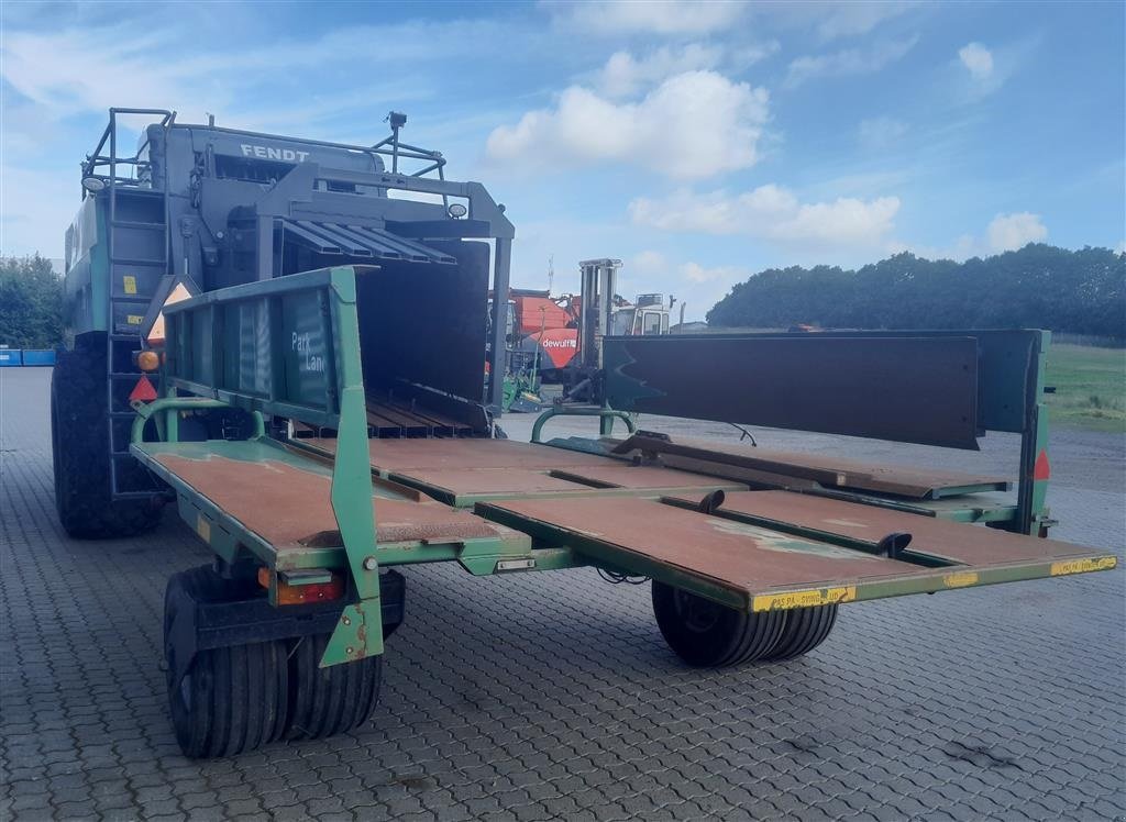 Großpackenpresse del tipo Fendt 12130 med Parkland ballevogn, Gebrauchtmaschine en Horsens (Imagen 7)