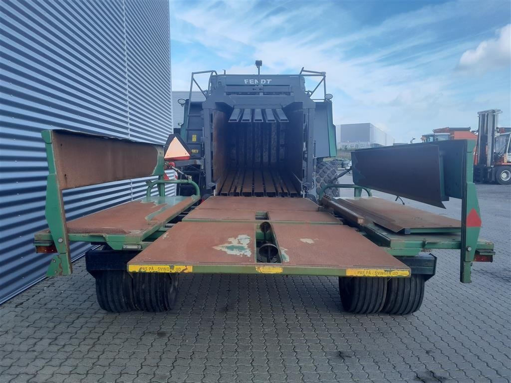 Großpackenpresse типа Fendt 12130 med Parkland ballevogn, Gebrauchtmaschine в Horsens (Фотография 6)