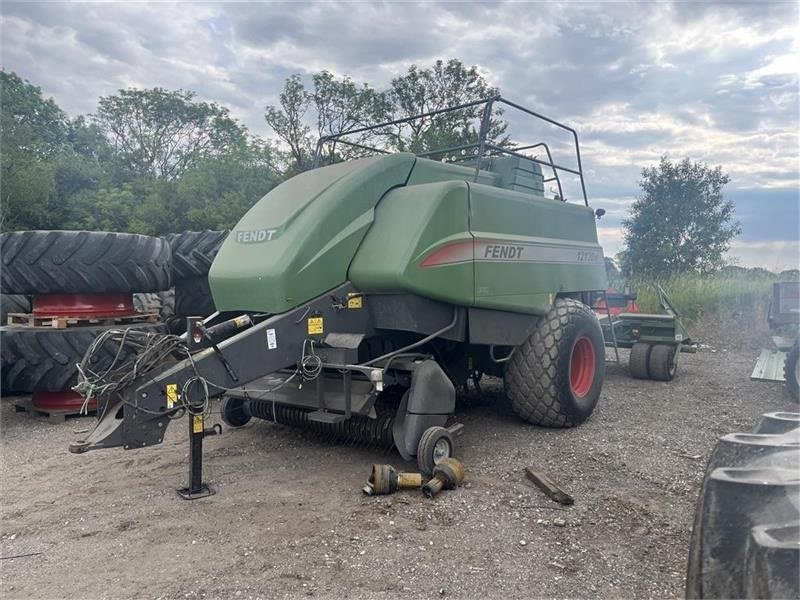 Großpackenpresse typu Fendt 12130 Med Pomi ballevogn, Gebrauchtmaschine v Randers SV (Obrázok 1)