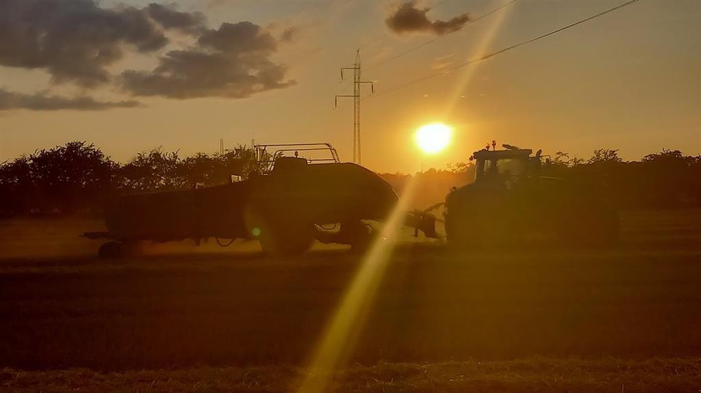 Großpackenpresse del tipo Fendt 12130 N Lang kanal, Gebrauchtmaschine en Ikast (Imagen 3)