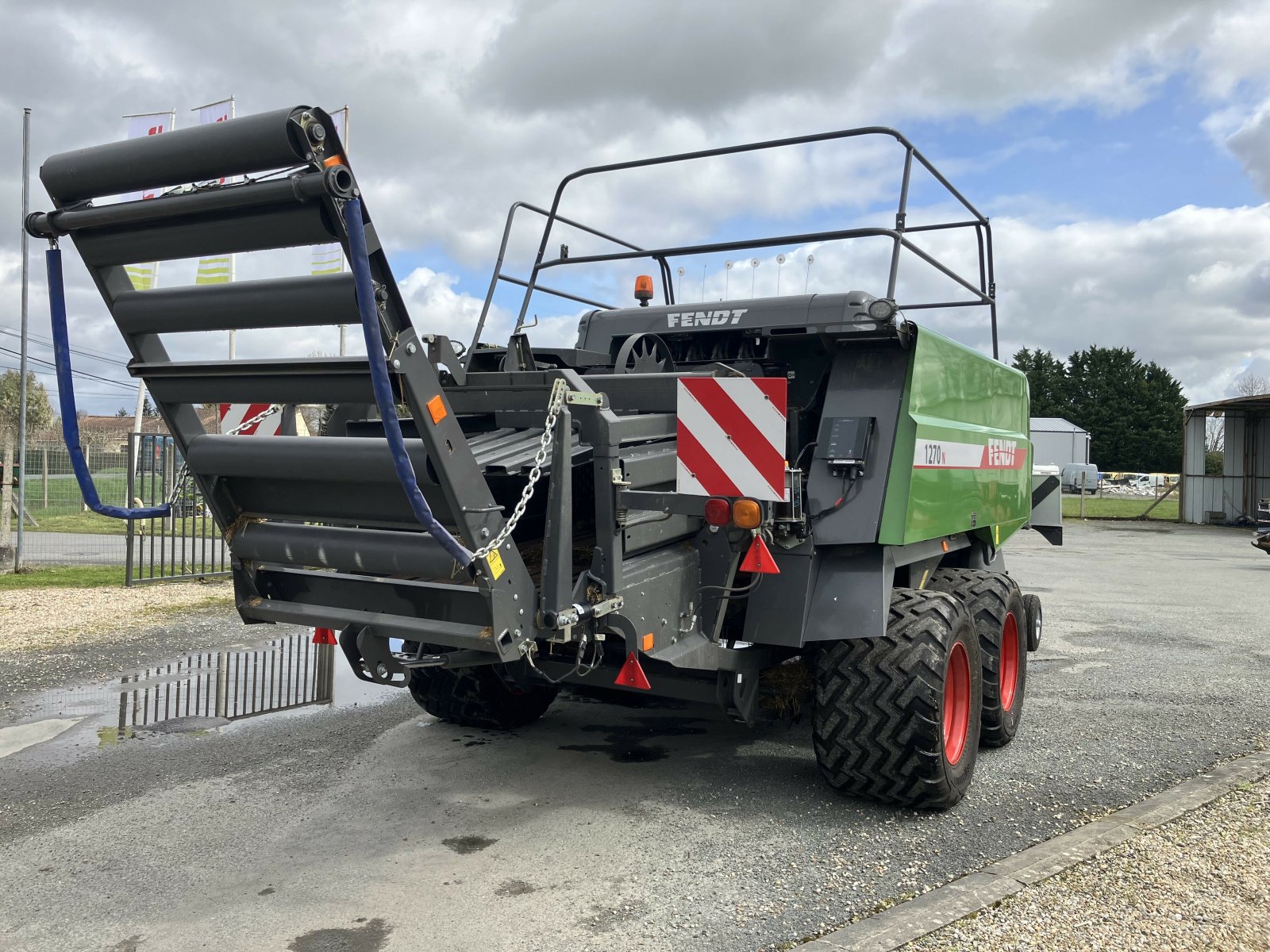 Großpackenpresse tipa Fendt 1270 N, Gebrauchtmaschine u Gardonne (Slika 4)