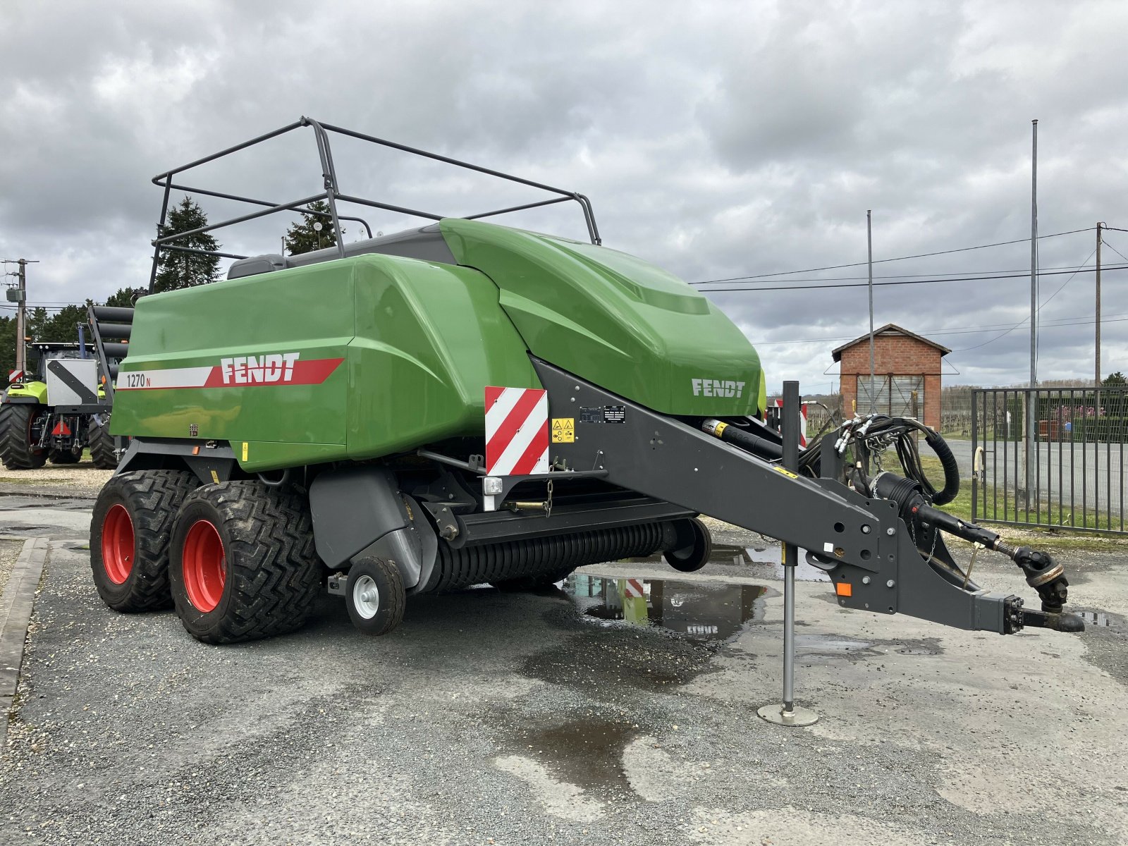 Großpackenpresse Türe ait Fendt 1270 N, Gebrauchtmaschine içinde Gardonne (resim 7)