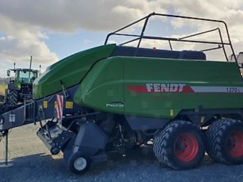 Großpackenpresse typu Fendt 1270 TC, Gebrauchtmaschine v PEYROLE (Obrázek 1)