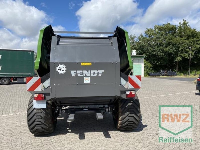 Großpackenpresse des Typs Fendt Rotana 130 F Rbp, Ausstellungsmaschine in Kruft (Bild 3)