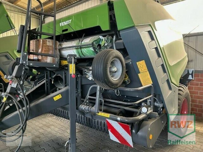 Großpackenpresse van het type Fendt Rotana 180 V Rbp, Neumaschine in Wegberg (Foto 2)