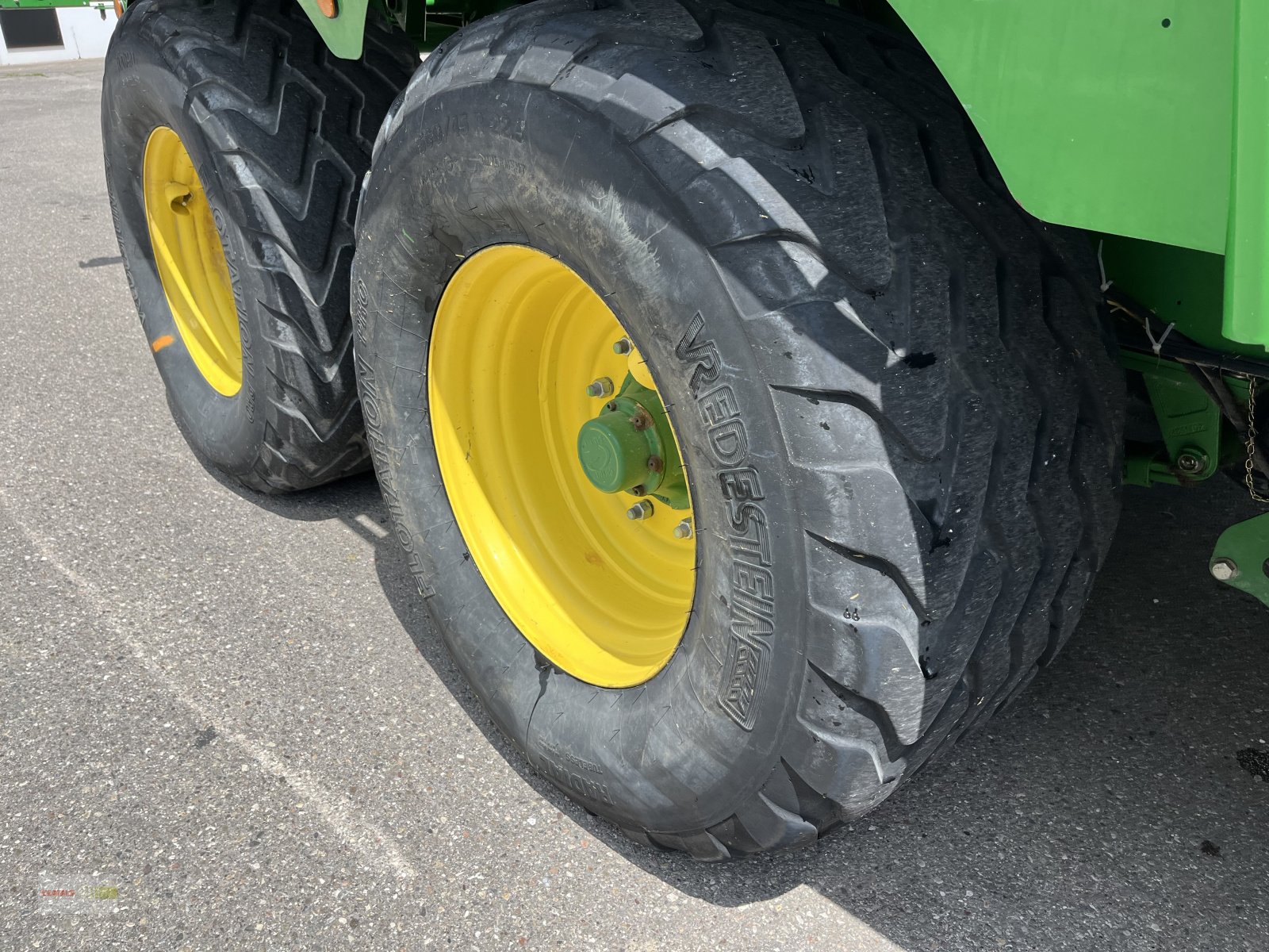 Großpackenpresse of the type John Deere 1424 P, Gebrauchtmaschine in Langenau (Picture 8)