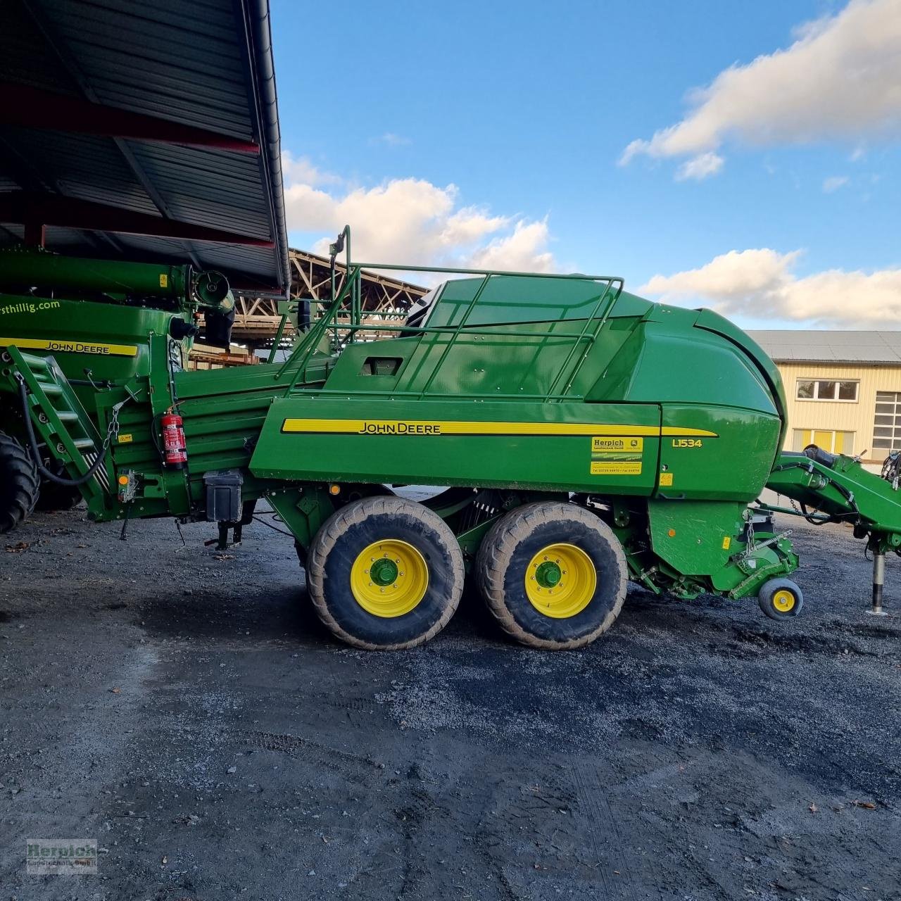 Großpackenpresse типа John Deere 1534 P, Gebrauchtmaschine в Drebach (Фотография 3)