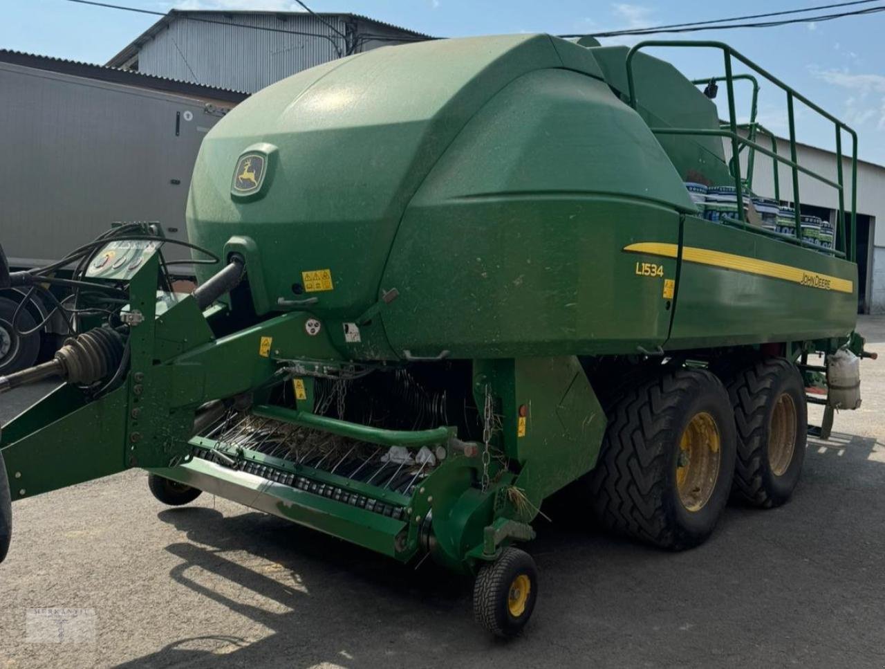 Großpackenpresse du type John Deere L1534, Gebrauchtmaschine en Pragsdorf (Photo 2)