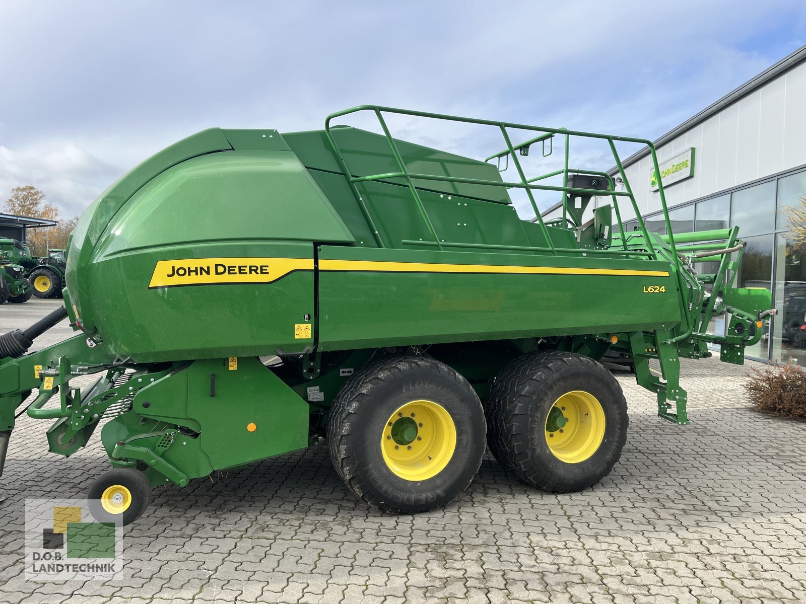 Großpackenpresse του τύπου John Deere L624, Neumaschine σε Langweid am Lech (Φωτογραφία 3)