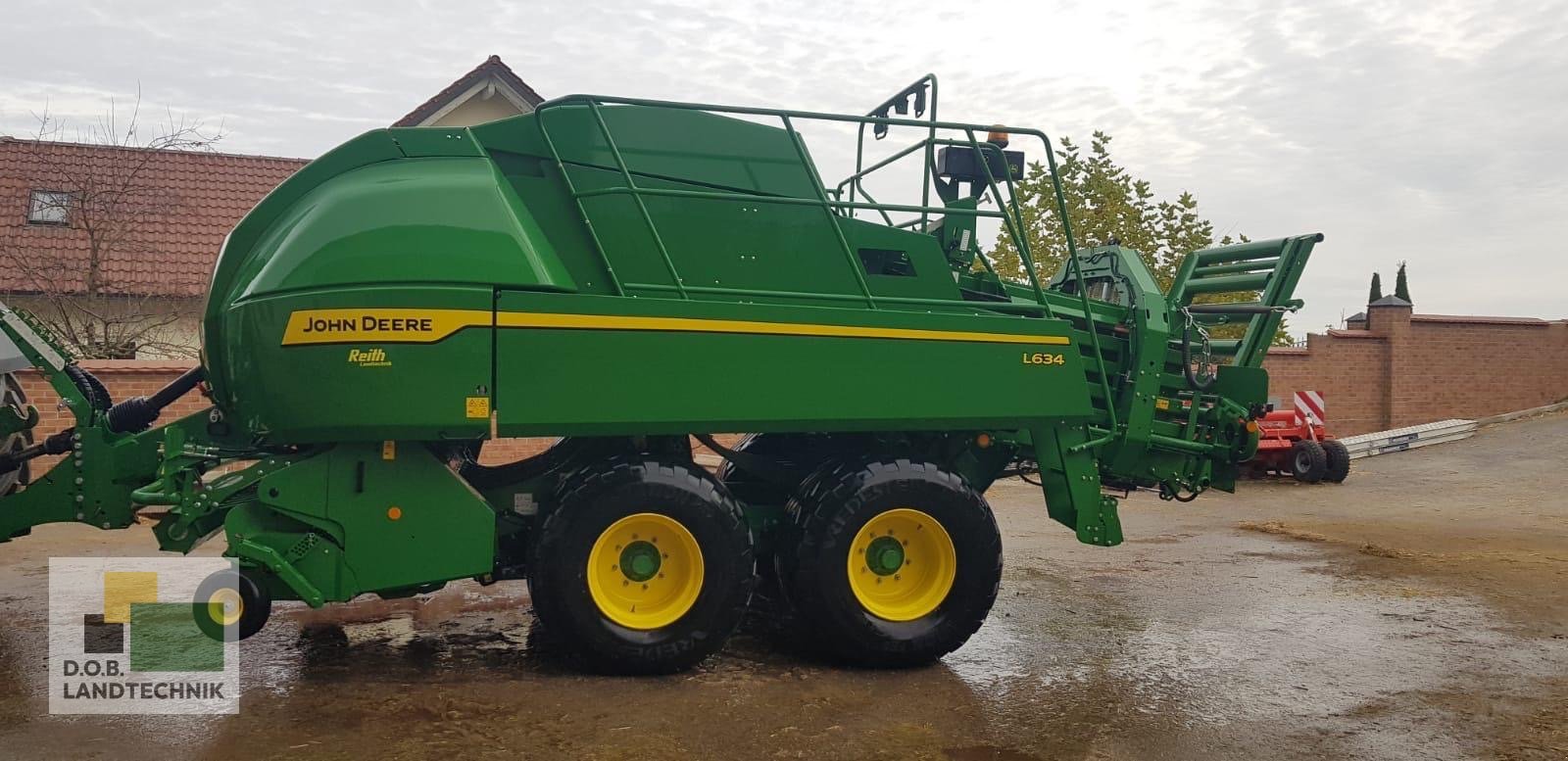 Großpackenpresse van het type John Deere L634, Gebrauchtmaschine in Langweid am Lech (Foto 4)