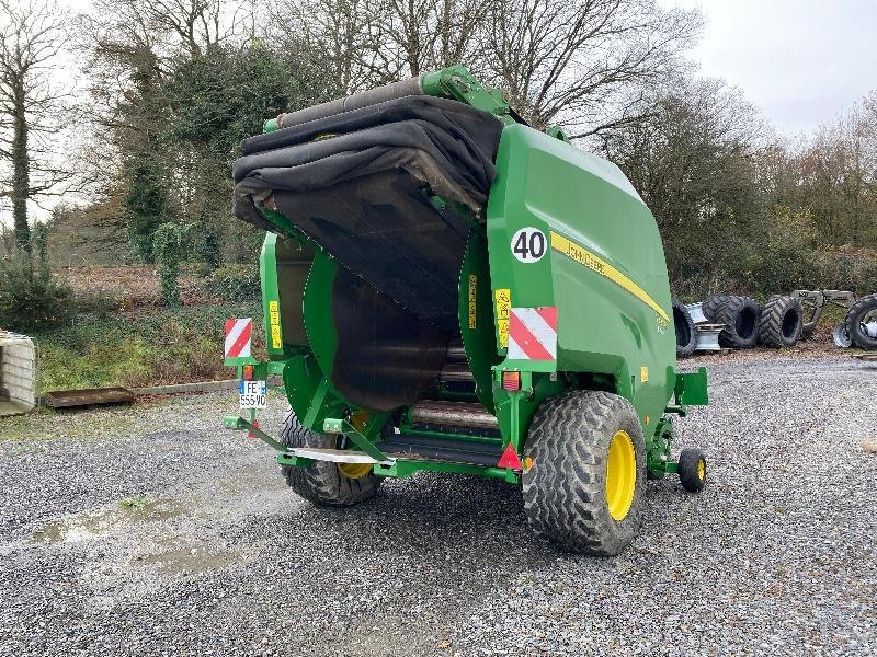 Großpackenpresse van het type John Deere V461R, Gebrauchtmaschine in CHATEAUBRIANT CEDEX (Foto 2)