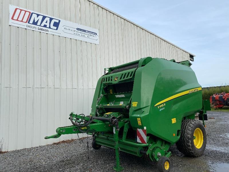 Großpackenpresse от тип John Deere V461R, Gebrauchtmaschine в CHATEAUBRIANT CEDEX (Снимка 1)