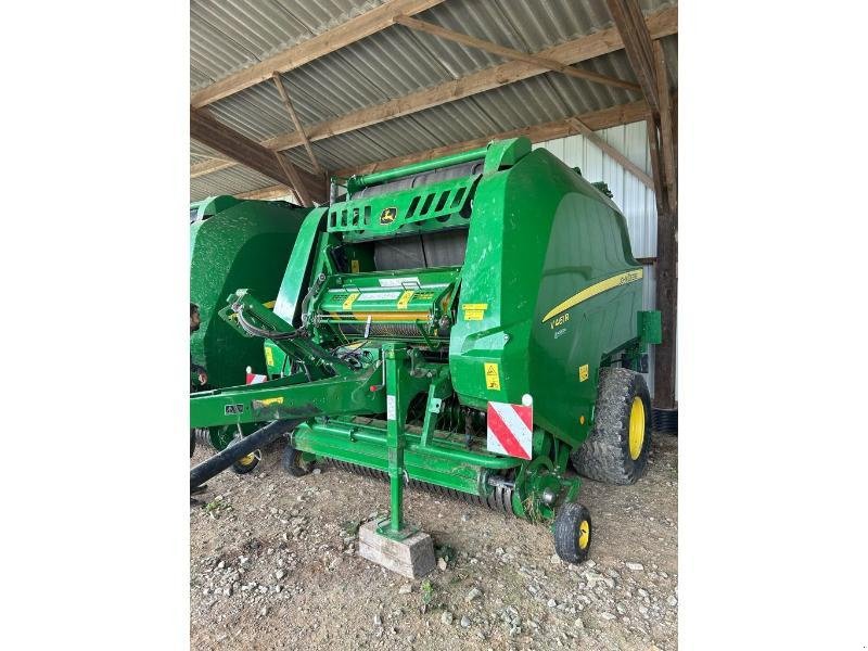 Großpackenpresse Türe ait John Deere V461R, Gebrauchtmaschine içinde CHATEAUBRIANT CEDEX (resim 2)