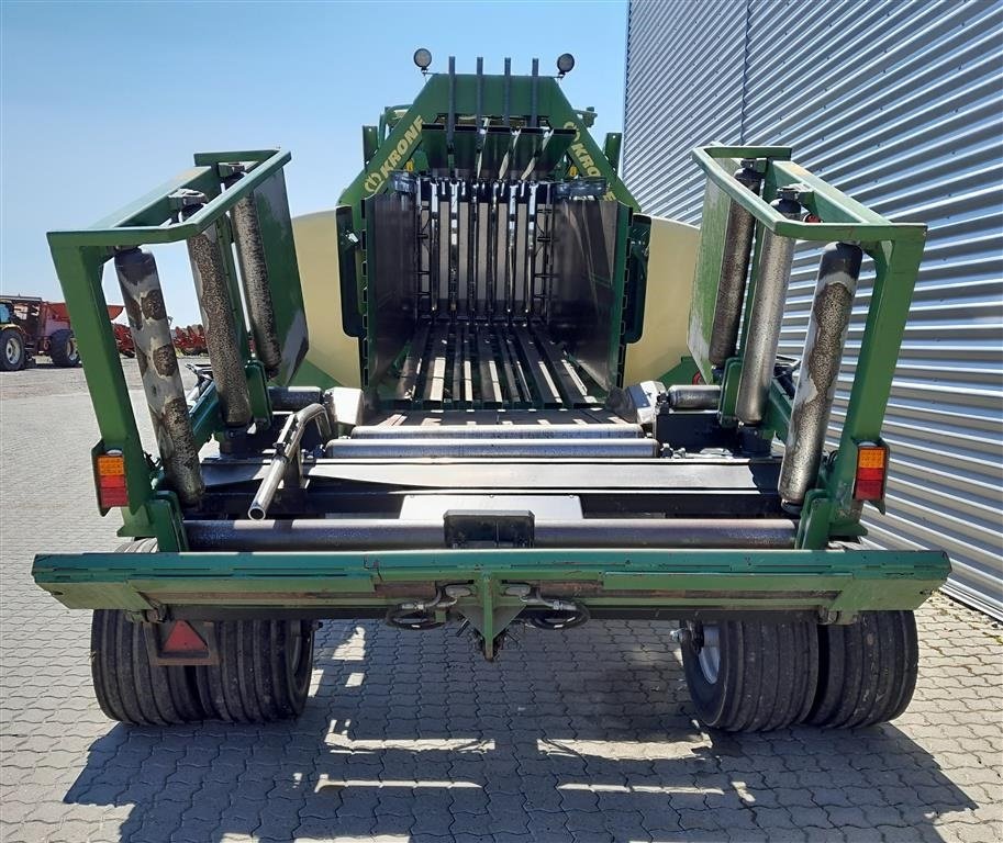 Großpackenpresse typu Krone 4X4 med Parkland ballevogn, Gebrauchtmaschine w Horsens (Zdjęcie 5)