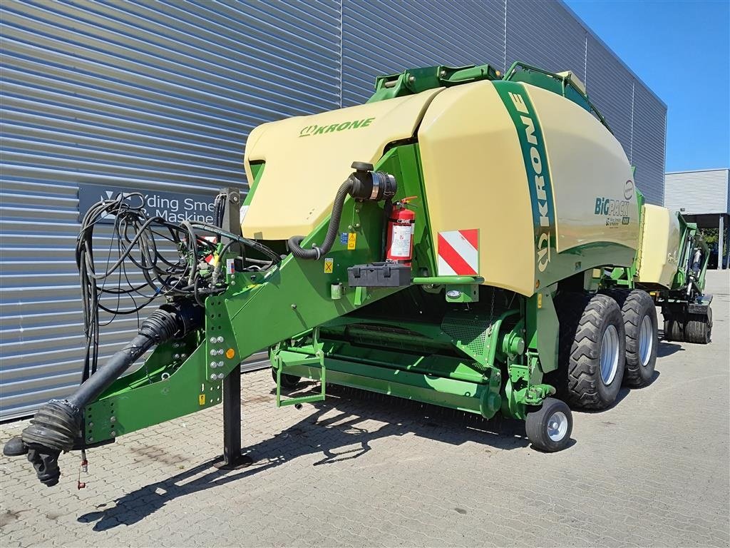 Großpackenpresse van het type Krone 4X4 med Parkland ballevogn, Gebrauchtmaschine in Horsens (Foto 2)