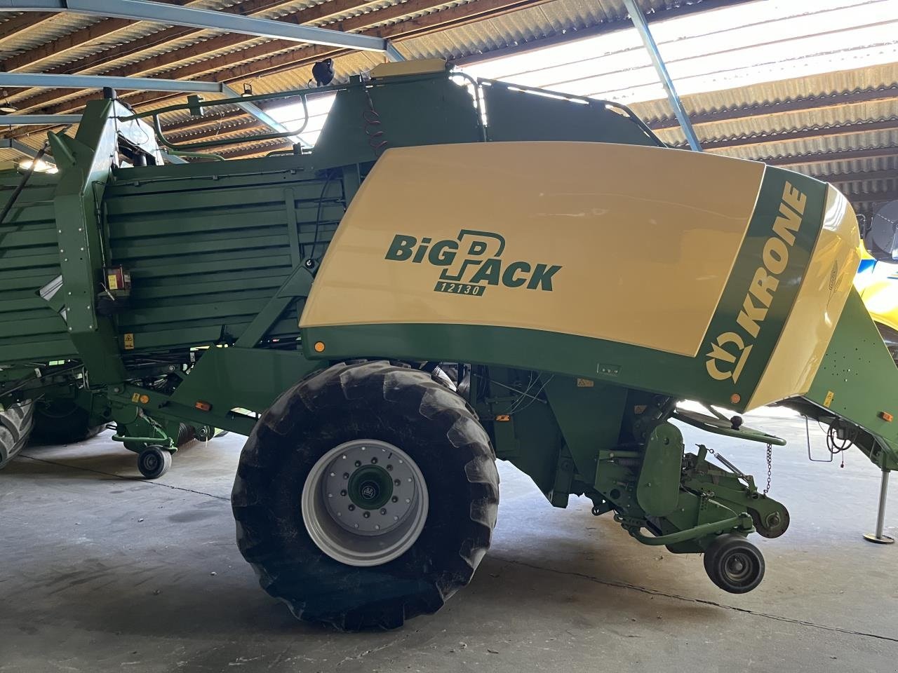 Großpackenpresse van het type Krone BIG PACK 12130, Gebrauchtmaschine in Skjern (Foto 4)